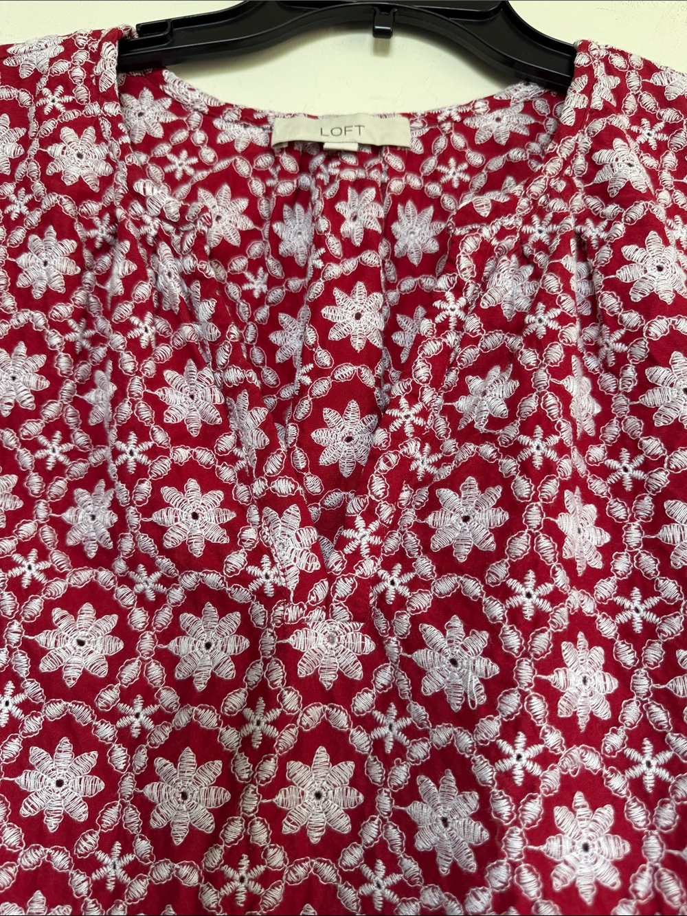 LOFT Red and White Floral Eyelet Short Sleeve Blouse - Picture 5 of 8